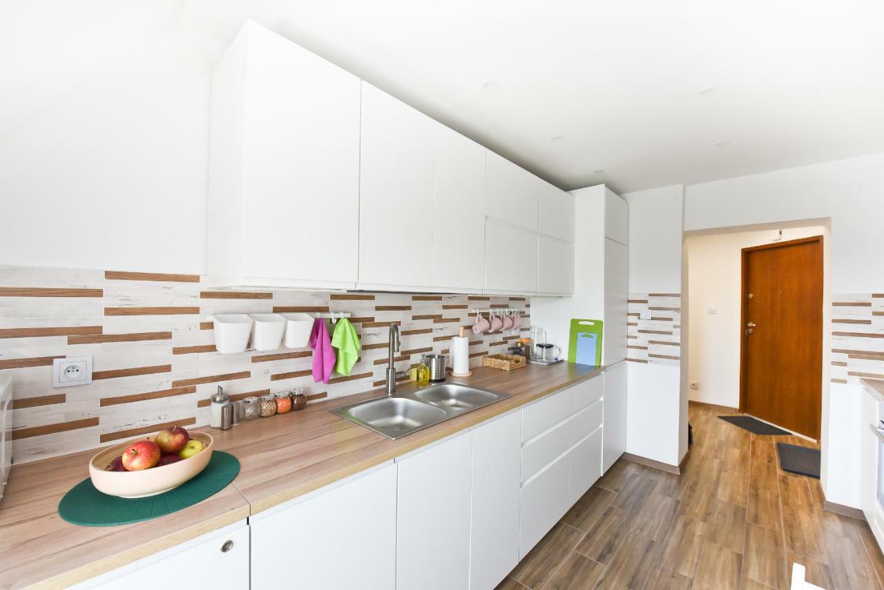 Apartament Centrum Z Miejscem Parkingowym Torun Exterior foto
