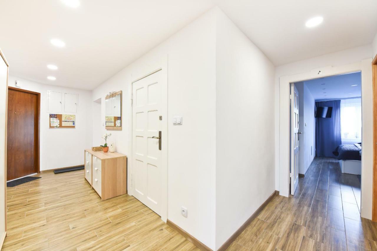 Apartament Centrum Z Miejscem Parkingowym Torun Exterior foto