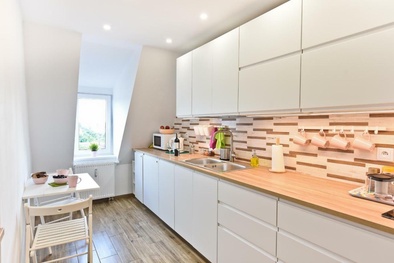 Apartament Centrum Z Miejscem Parkingowym Torun Exterior foto